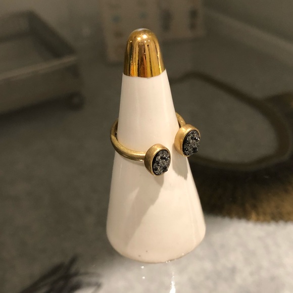 Ring - Picture 2 of 2